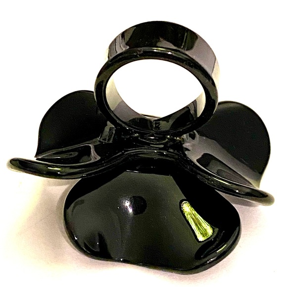 Flower ring - Picture 4 of 10